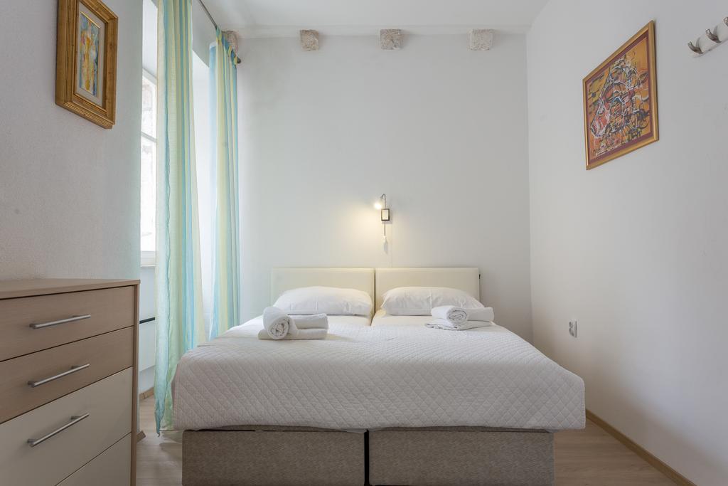 Apartman Lara